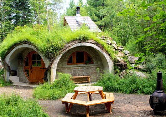 7 beautiful Hobbit Houses that are real