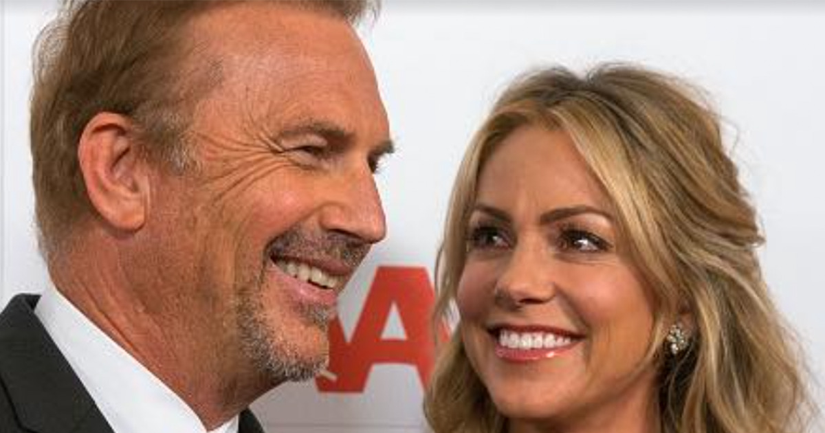 After more than 10 years living alone, Kevin Costner finally found his way to love