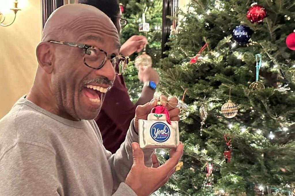 Al Roker has decorated the Christmas tree.