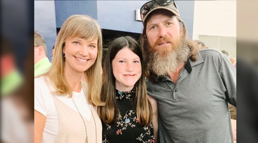 Jase and Missy Robertson with Mia