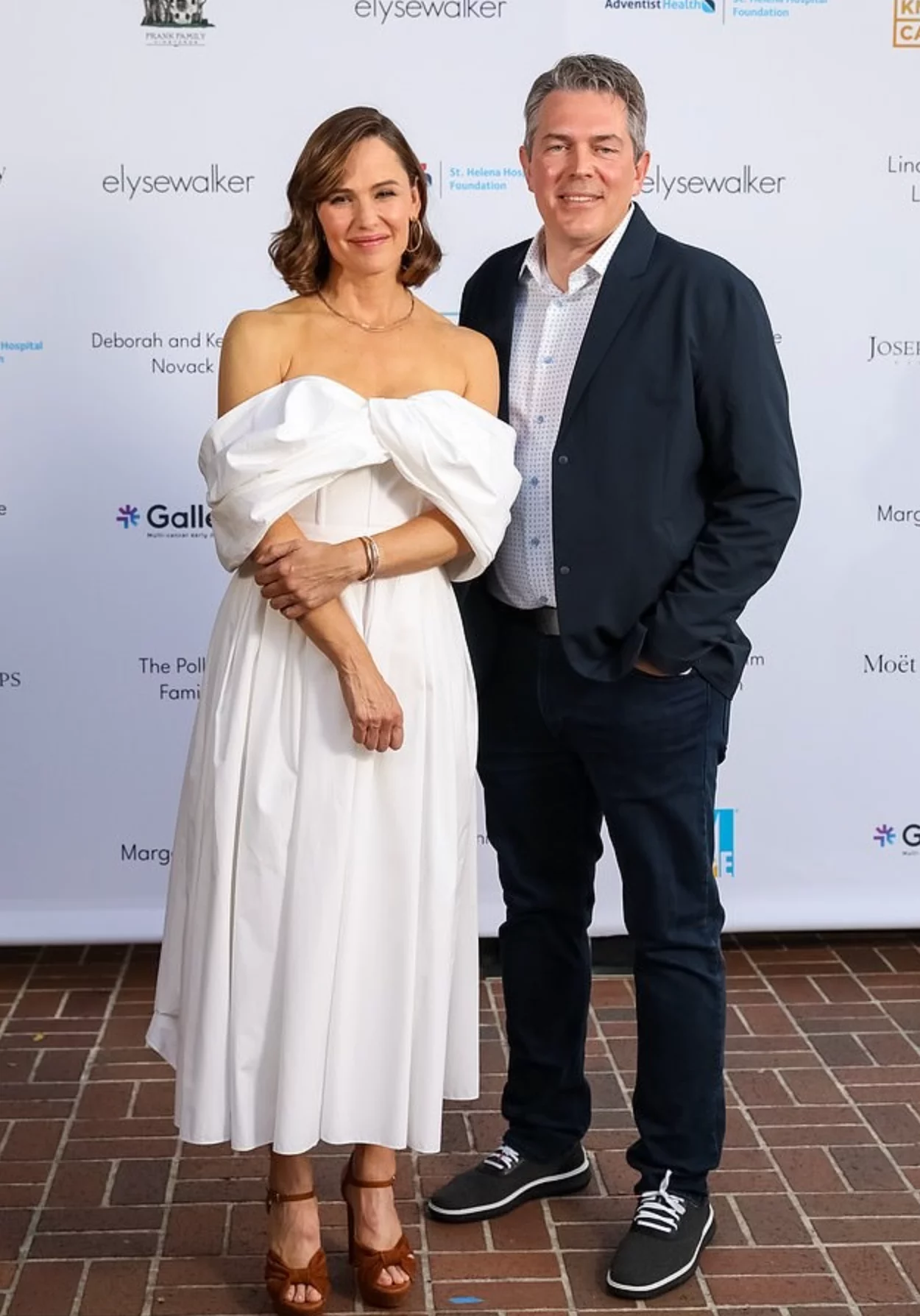 Jennifer Garner’s Stunning Transformation at St. Helen’s Hospital Foundation Fundraiser