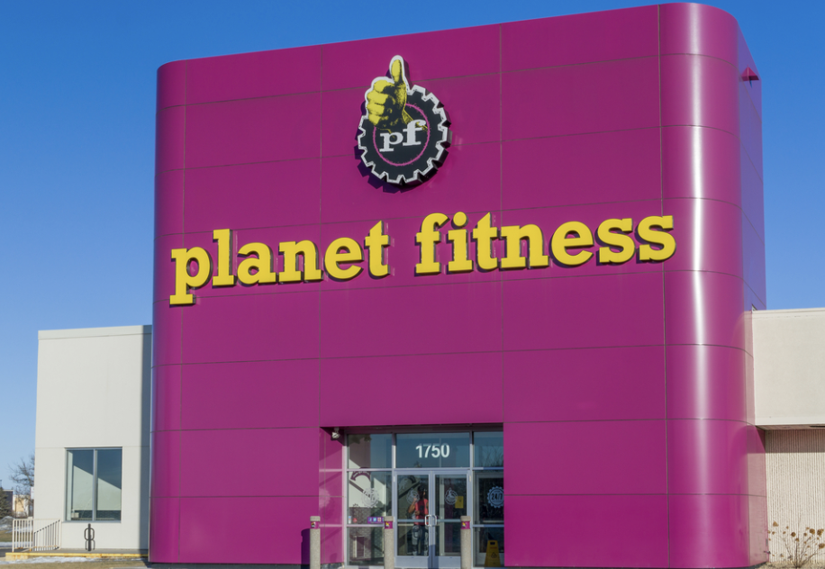 Planet Fitness Under Fire for its Locker Room Policy