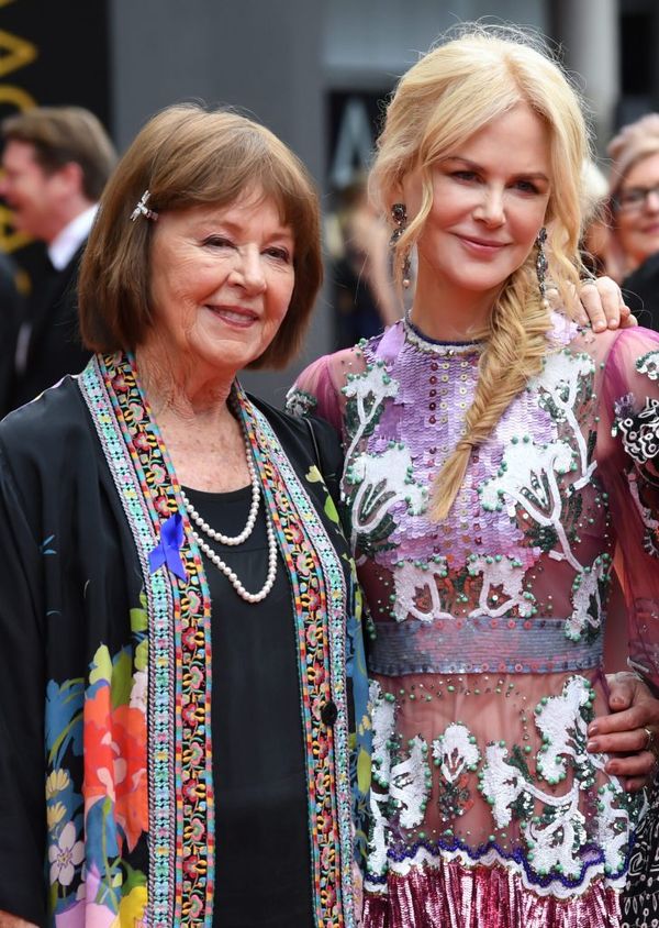 Nicole Kidman and her mother on the red carpet