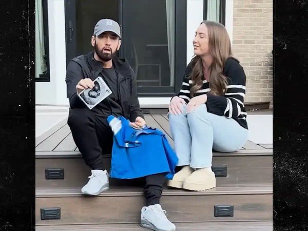 Eminem’s Daughter Hailie Jade Scott is Expecting…